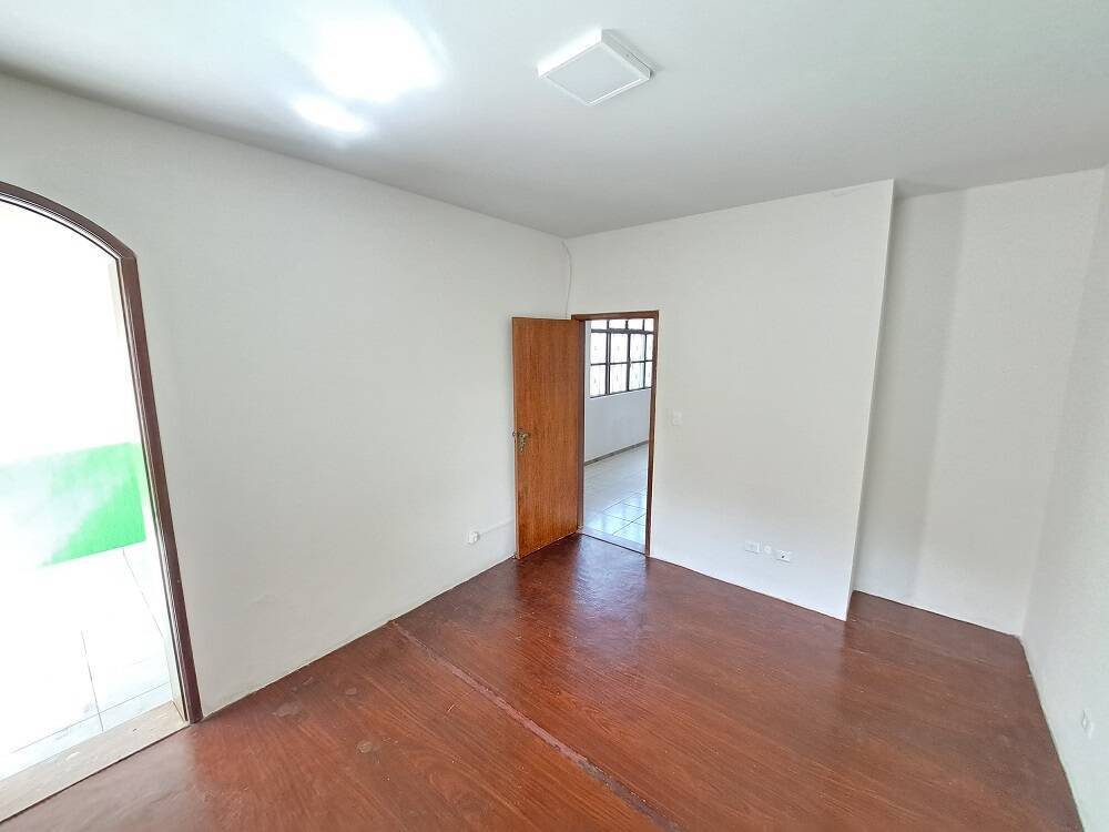 Casa, 3 quartos, 200 m² - Foto 3