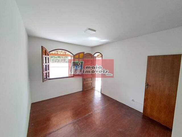 #0072 - Casa para Locação em Montes Claros - MG - 2